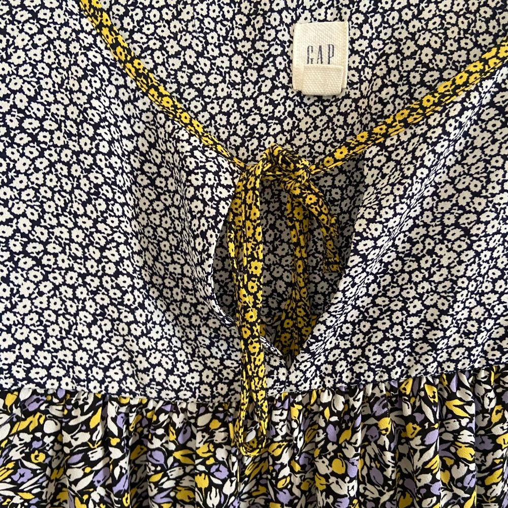 GAP print shirt - Picture 3 of 4